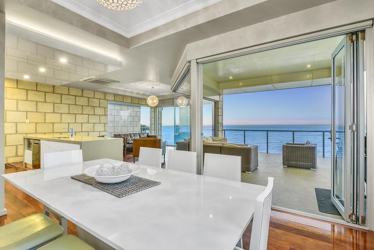 Aloha Waterfront Properties رداء المظهر الخارجي الصورة